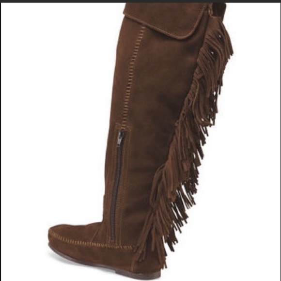 NWOT Minnetonka Suede Tall Brown Fringe Moccasin Boots - Picture 11 of 11